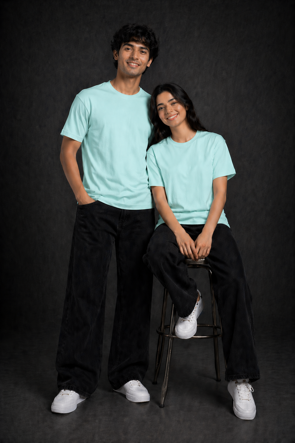 Plain Unisex Round Neck T-shirt | The Fifth Thread