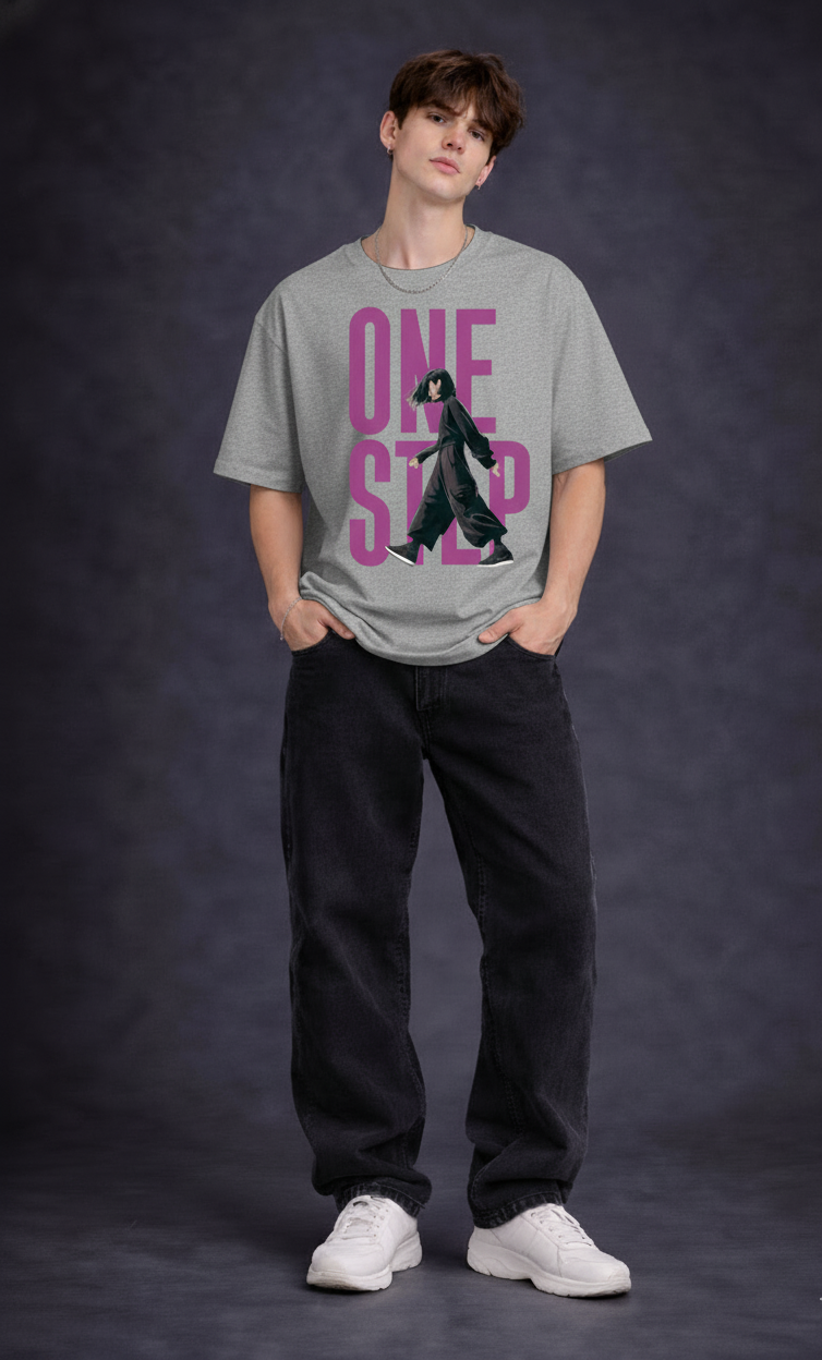 One Step Oversized Graphic Tee | The Fifth Thread